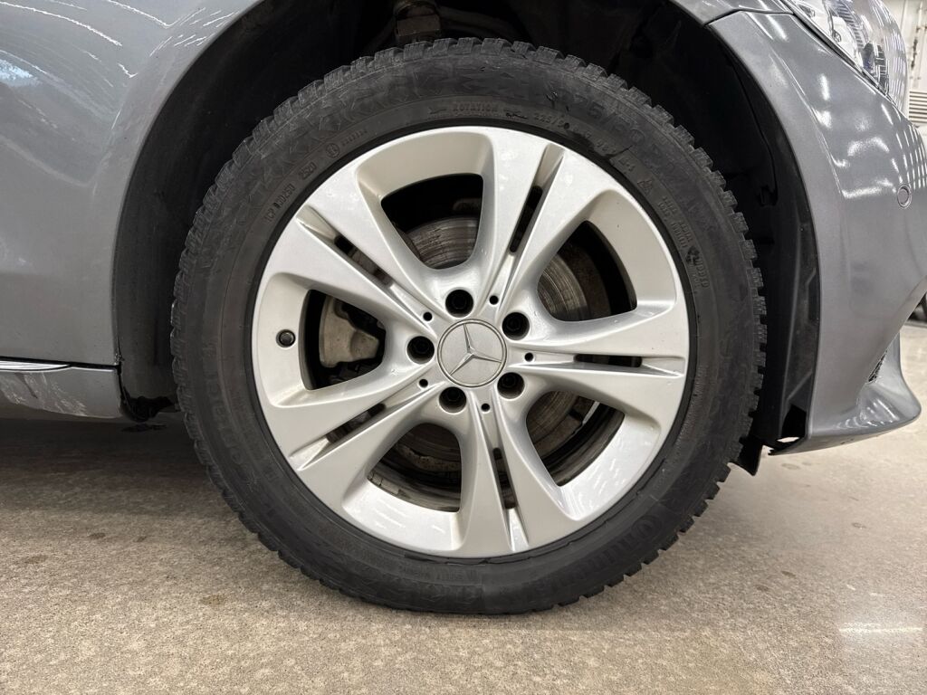 Mercedes-Benz C 2019 Harmaa