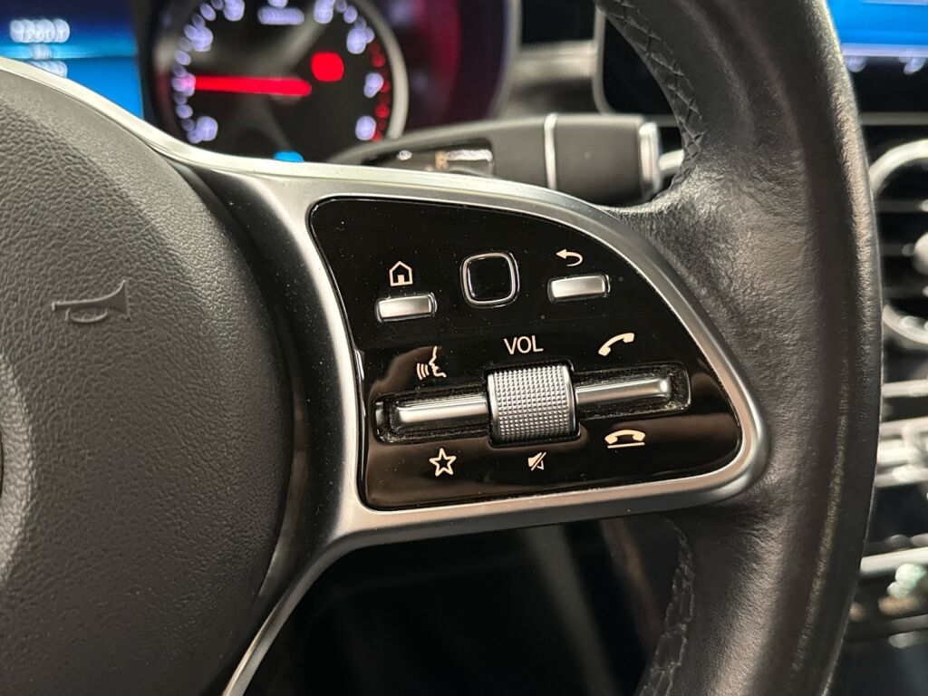 Mercedes-Benz C 2019 Harmaa