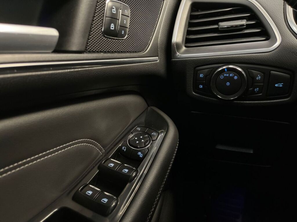 Ford S-Max 2015 Sininen