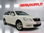 Skoda Octavia 2012 Valkoinen