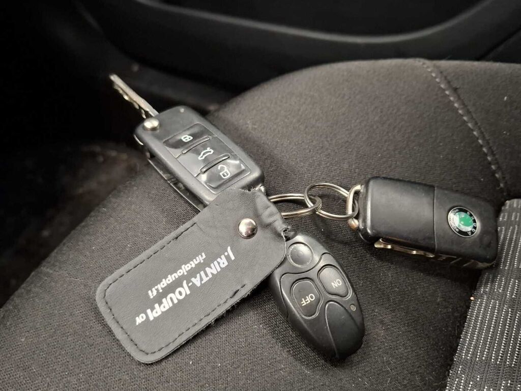 Skoda Octavia 2012 Valkoinen