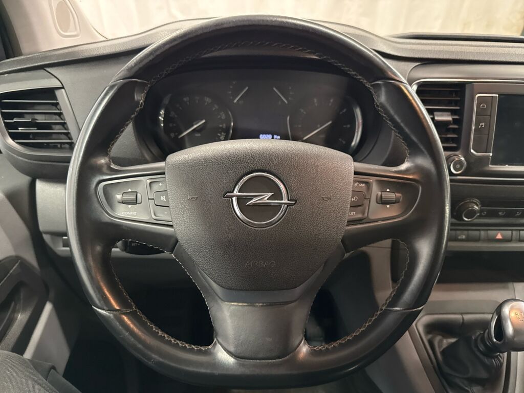 Opel Vivaro 2019 Musta