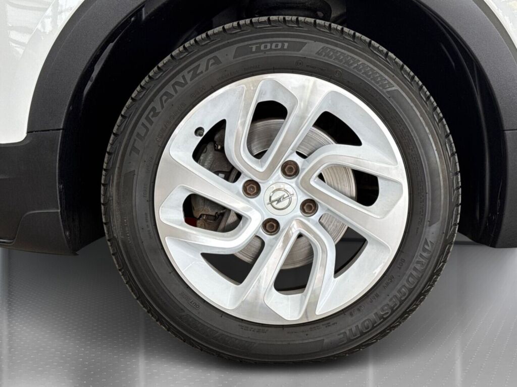 Opel Crossland X 2020 Valkoinen