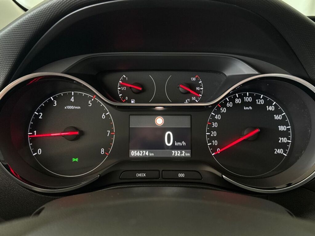 Opel Crossland X 2020 Valkoinen