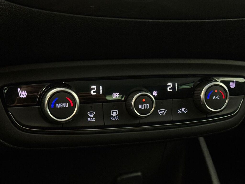 Opel Crossland X 2020 Valkoinen