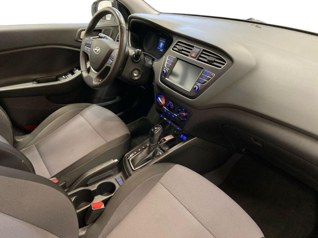 Hyundai i20 Active Cross 2019 Valkoinen
