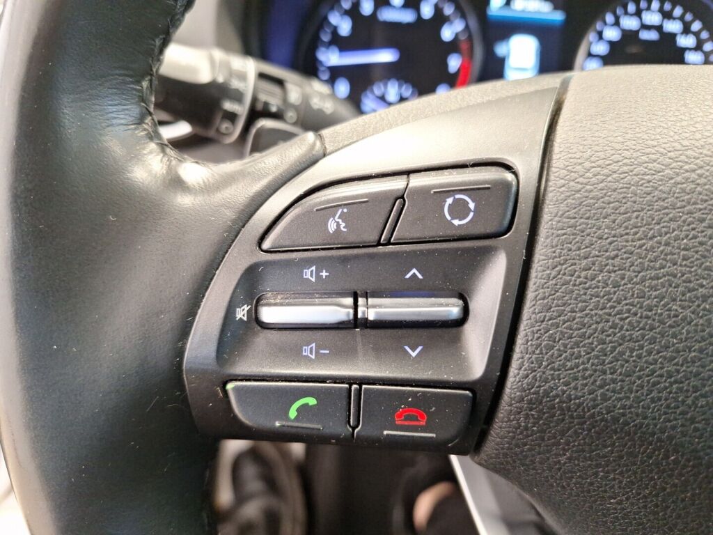 Hyundai i30 Wagon 2019 Valkoinen