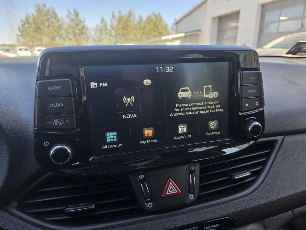 Hyundai i30 Wagon 2019 Valkoinen