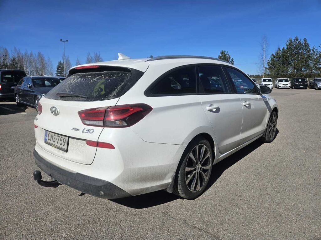 Hyundai i30 Wagon 2019 Valkoinen