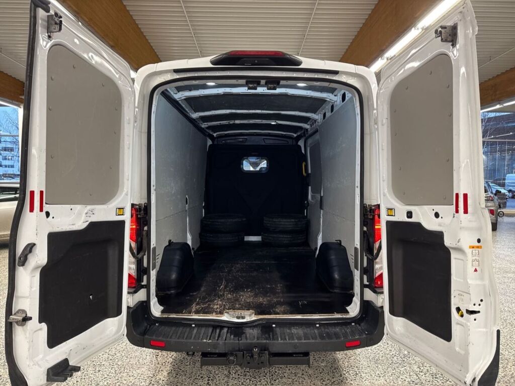 Ford Transit 2020 Valkoinen