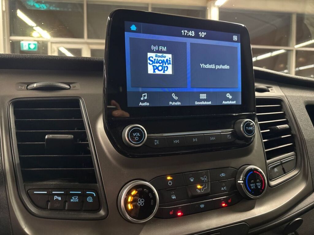 Ford Transit 2020 Valkoinen