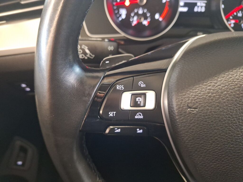Volkswagen Passat 2016 Hopea