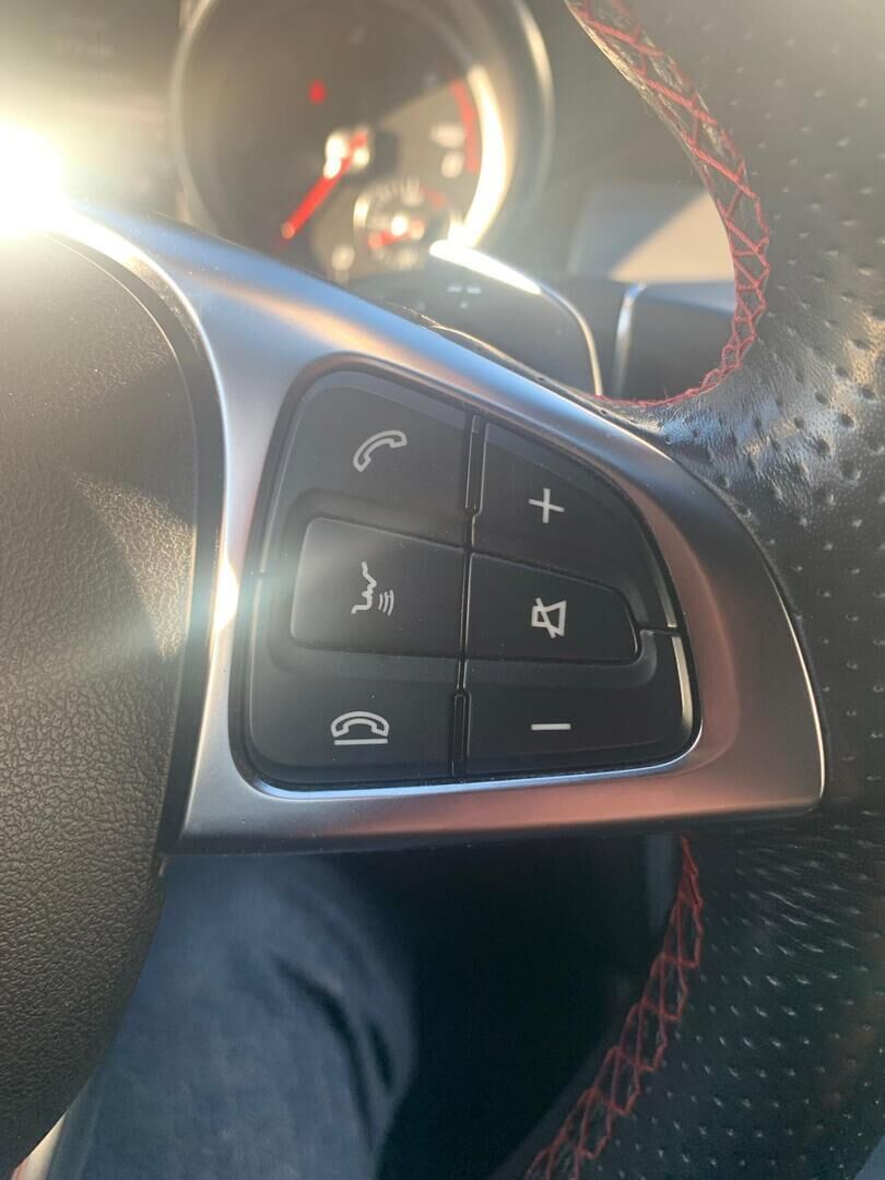 Mercedes-Benz CLA 2017 Musta