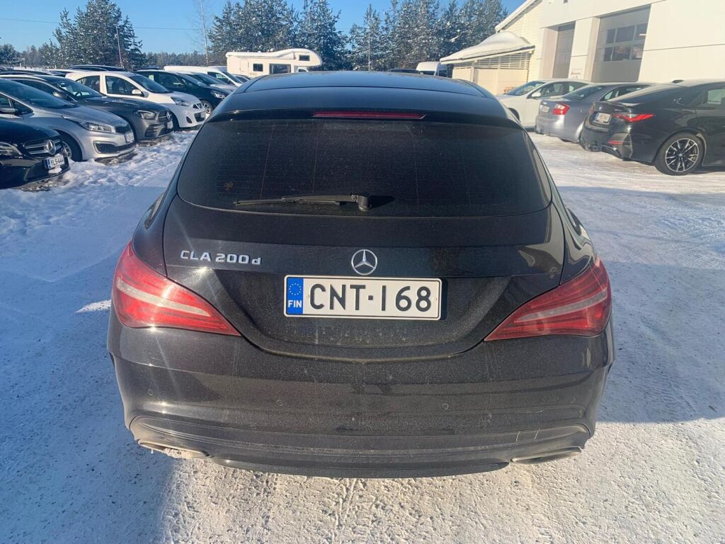 Mercedes-Benz CLA 2017 Musta