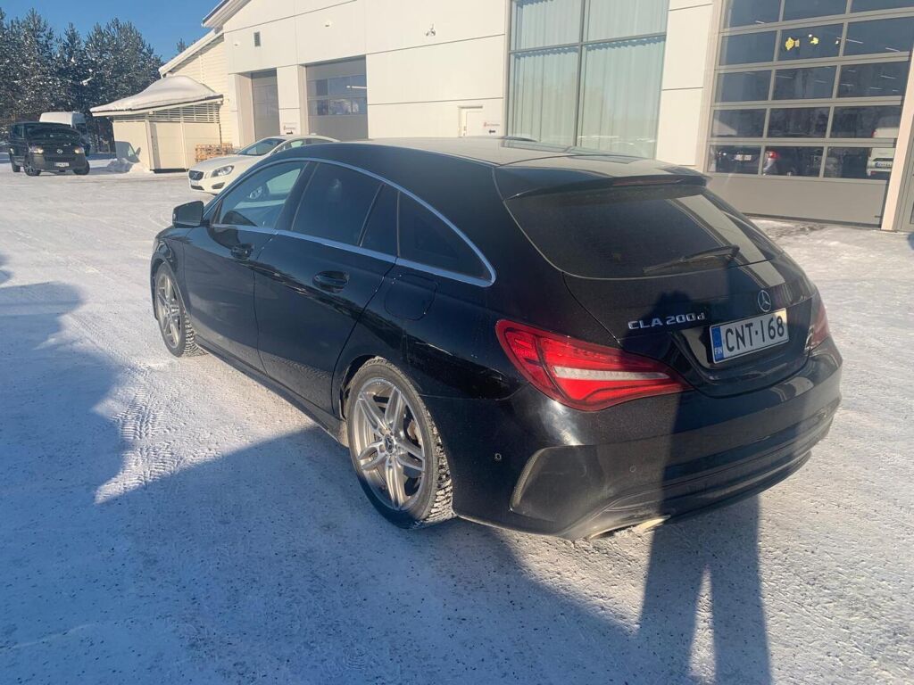Mercedes-Benz CLA 2017 Musta