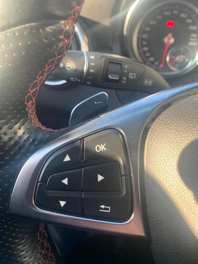 Mercedes-Benz CLA 2017 Musta