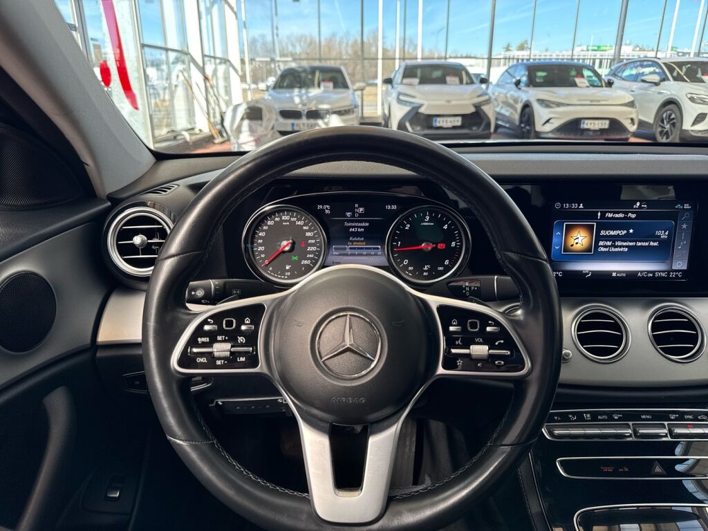 Mercedes-Benz E 2019 Musta