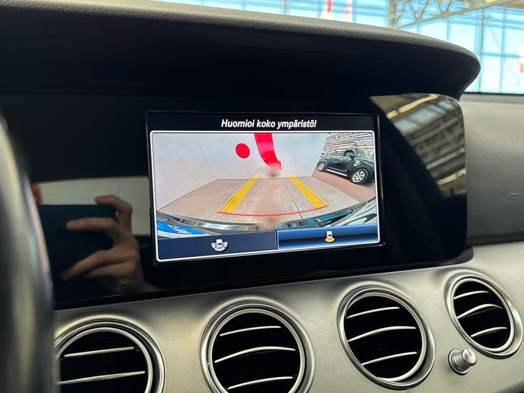 Mercedes-Benz E 2019 Musta