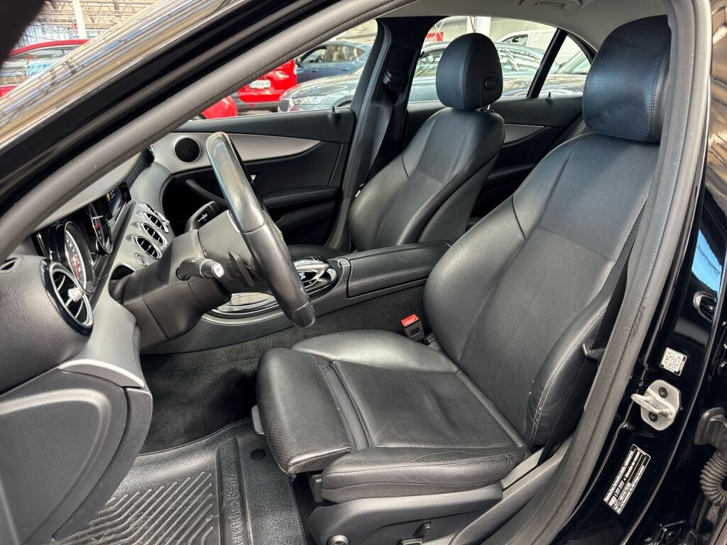 Mercedes-Benz E 2019 Musta