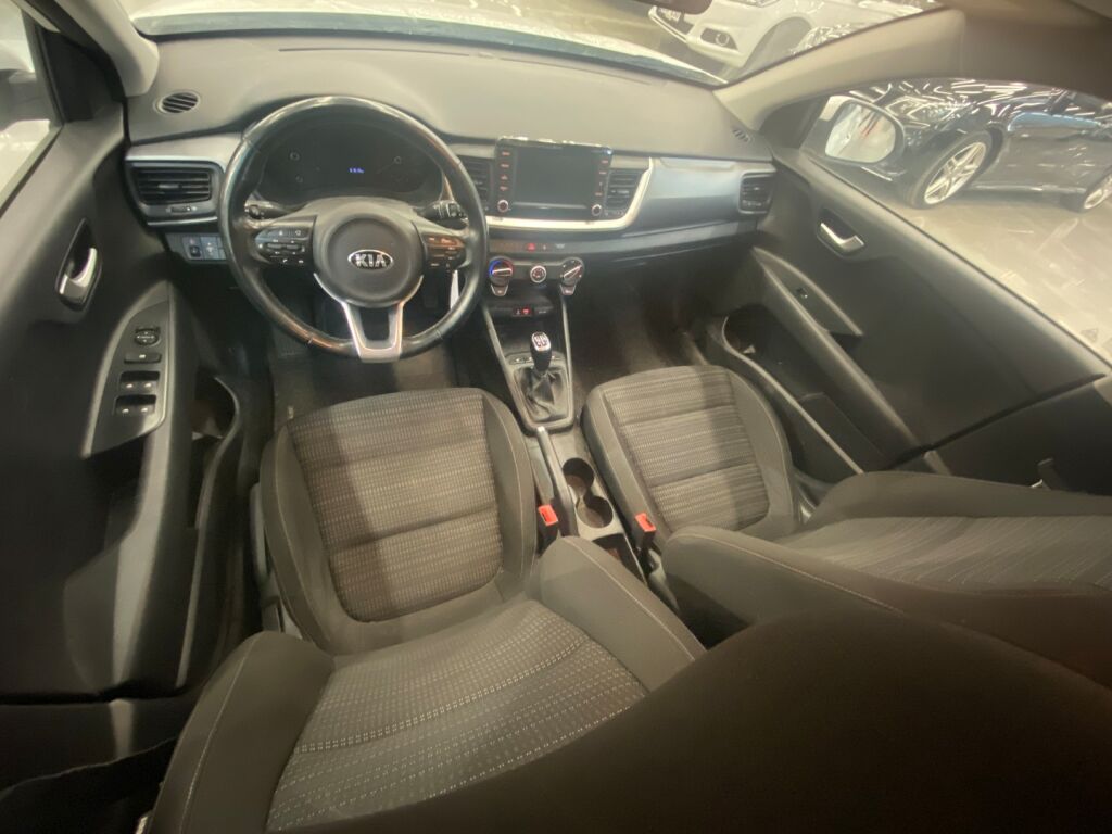 Kia Stonic 2020 Valkoinen