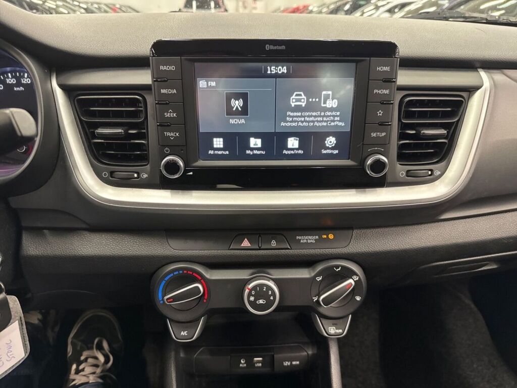 Kia Stonic 2020 Valkoinen