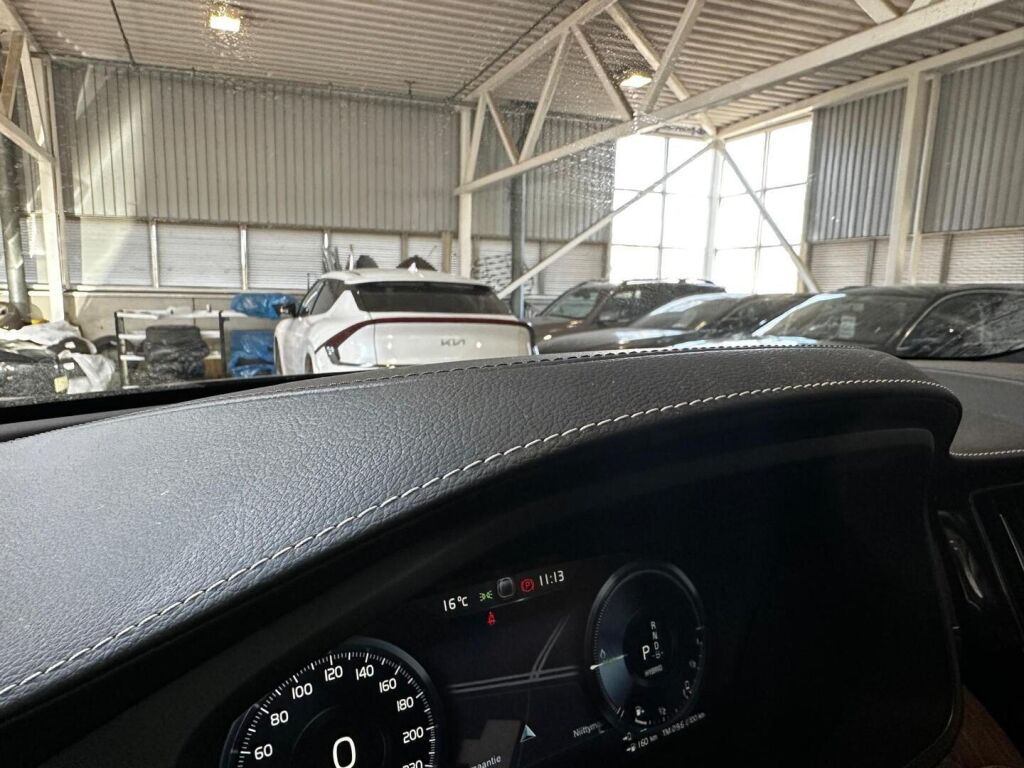 Volvo XC60 2020 Harmaa