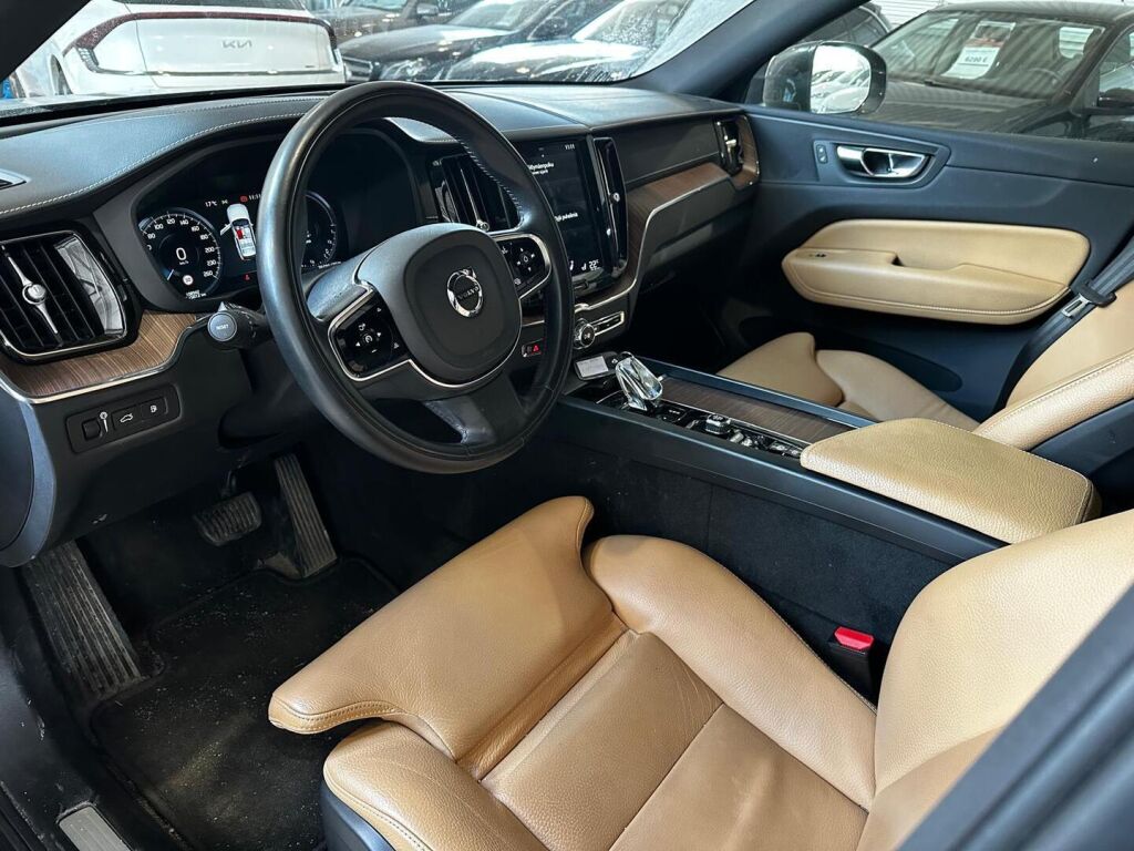 Volvo XC60 2020 Harmaa