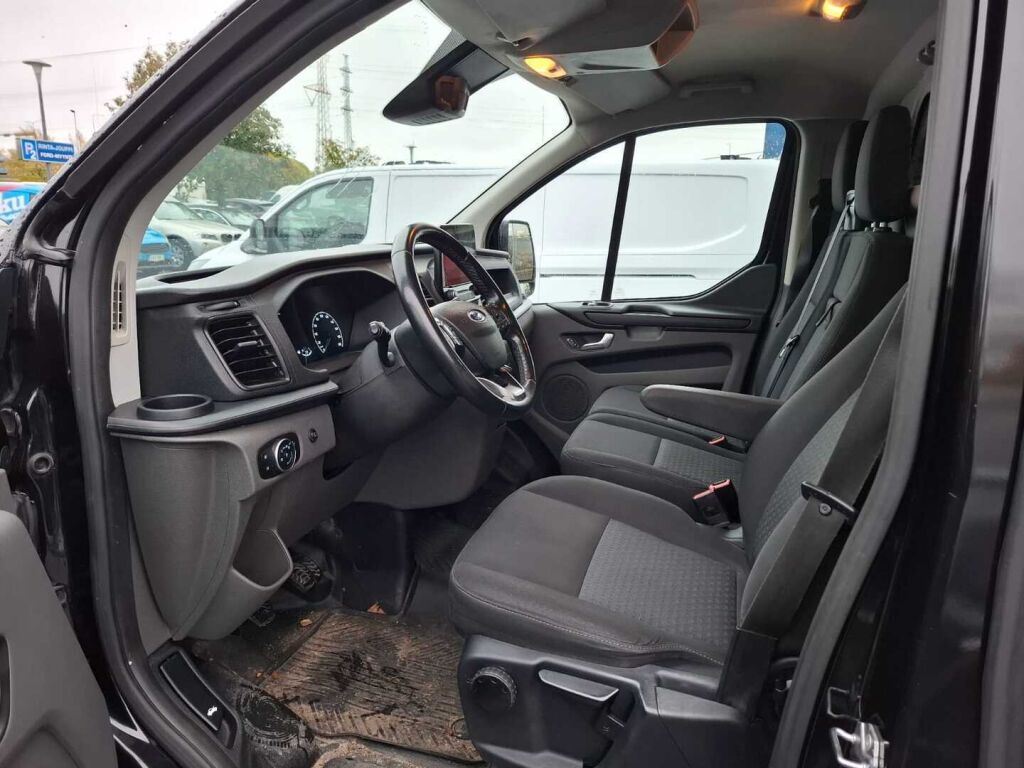 Ford Transit Custom 2019 Musta