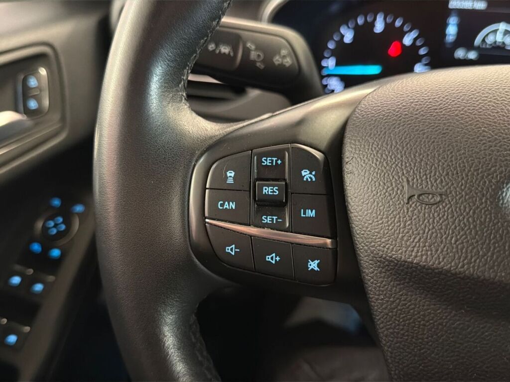 Ford Focus 2019 Harmaa