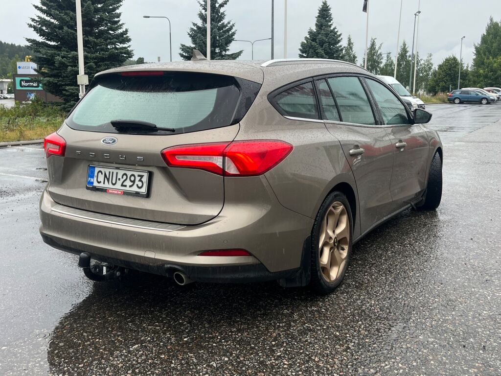 Ford Focus 2019 Harmaa