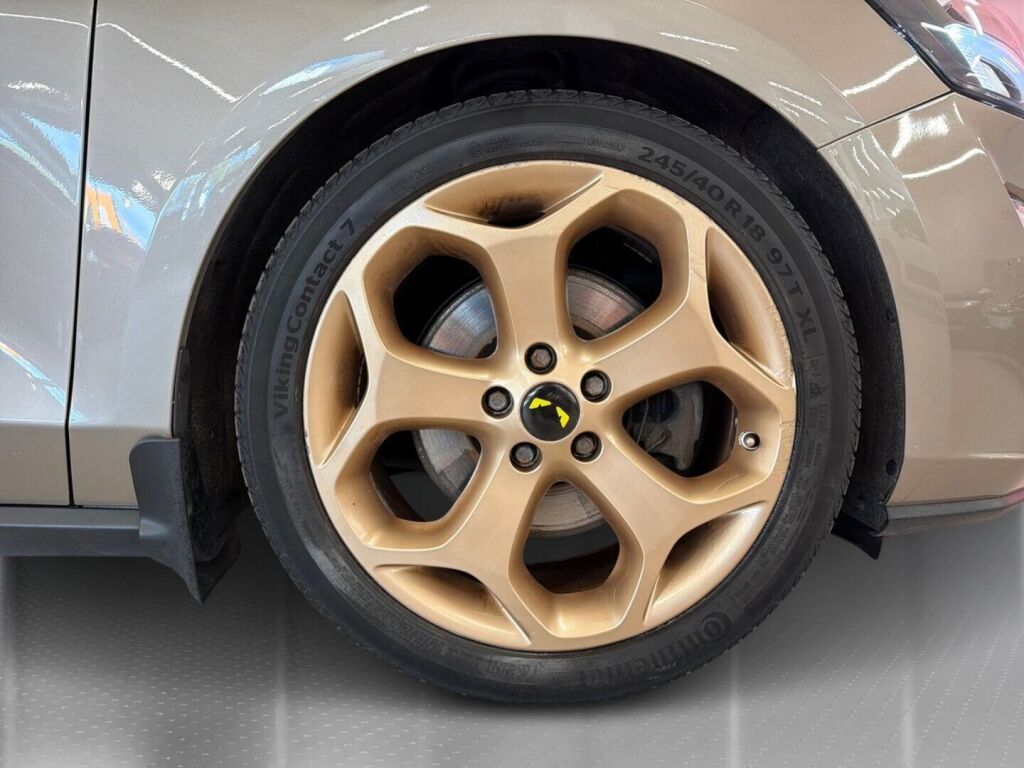 Ford Focus 2019 Harmaa