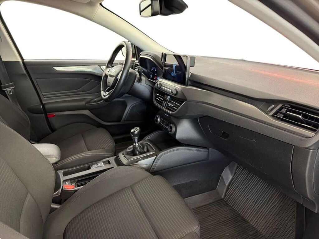 Ford Focus 2019 Harmaa