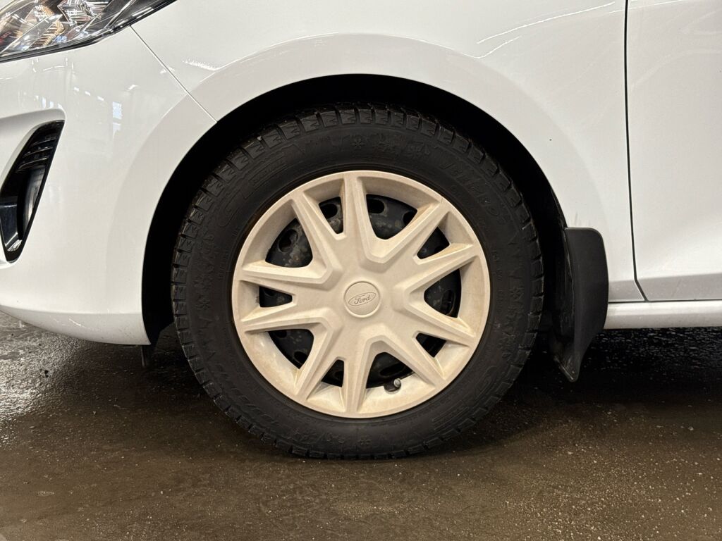 Ford Fiesta Van 2019 Valkoinen