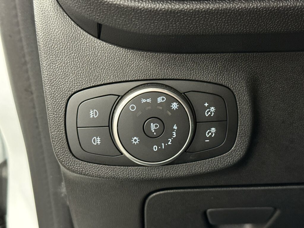 Ford Fiesta Van 2019 Valkoinen