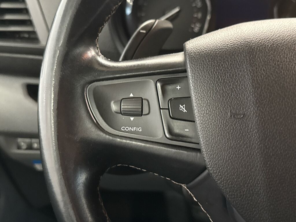 Peugeot Expert 2020 Valkoinen