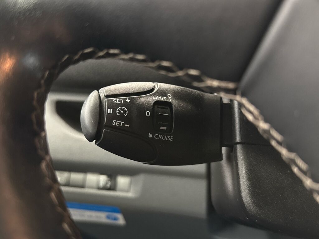 Peugeot Expert 2020 Valkoinen