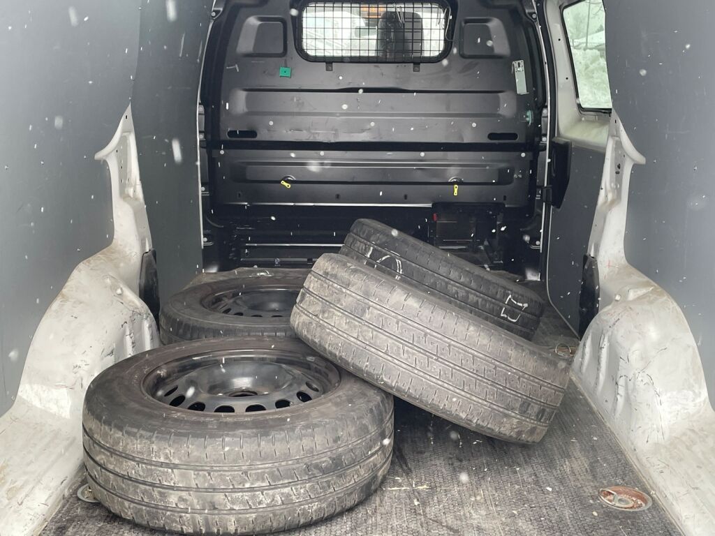 Peugeot Expert 2020 Valkoinen