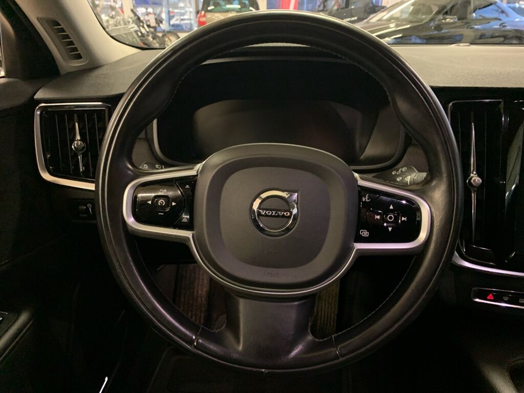 Volvo V90 Cross Country 2019 Harmaa
