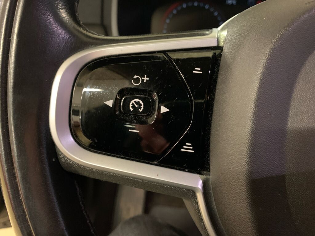 Volvo V90 Cross Country 2019 Harmaa