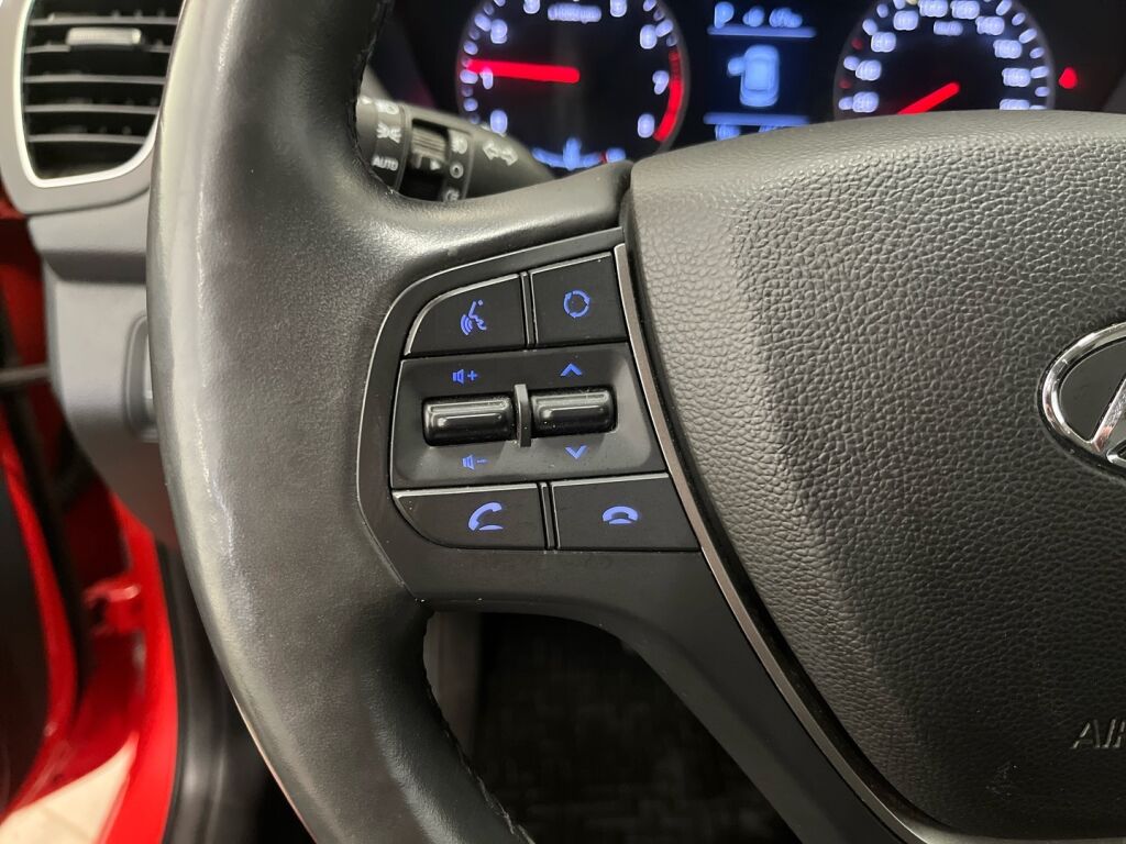Hyundai i20 Hatchback 2019 Punainen