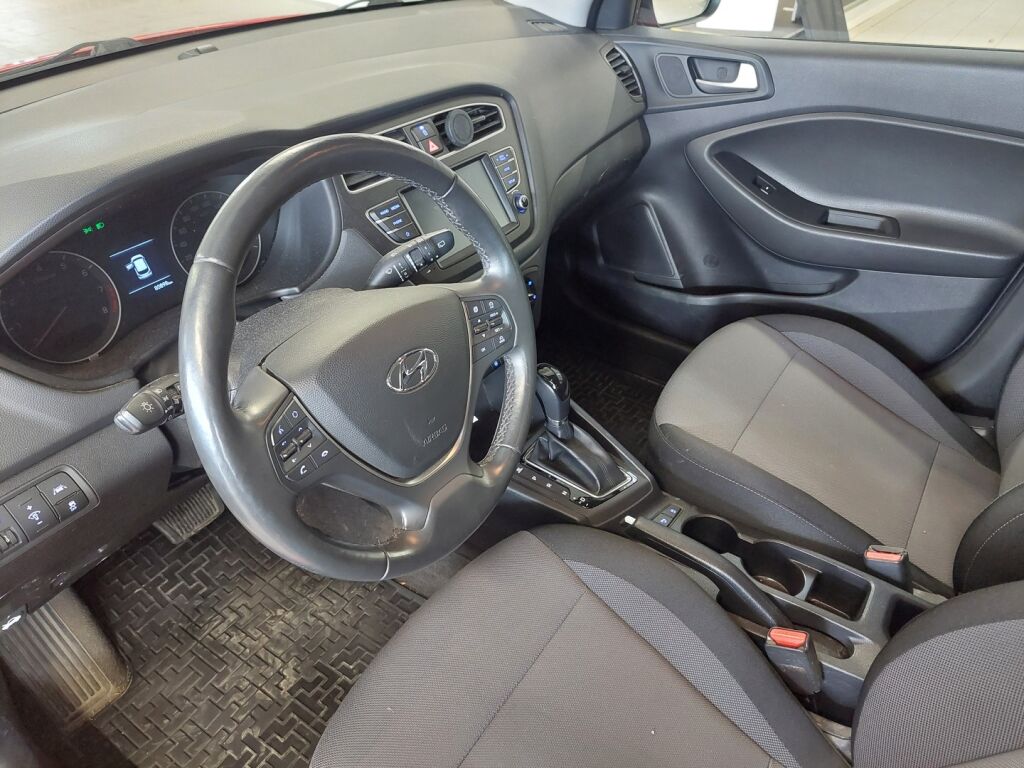 Hyundai i20 Hatchback 2019 Punainen