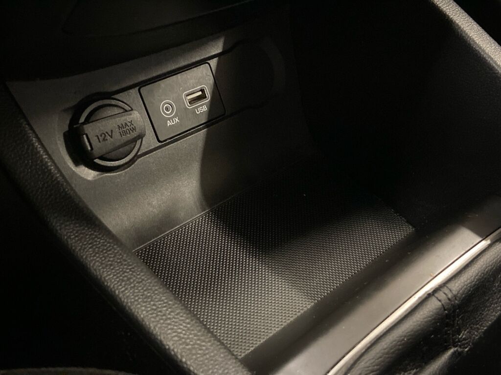 Hyundai i20 Hatchback 2019 Valkoinen