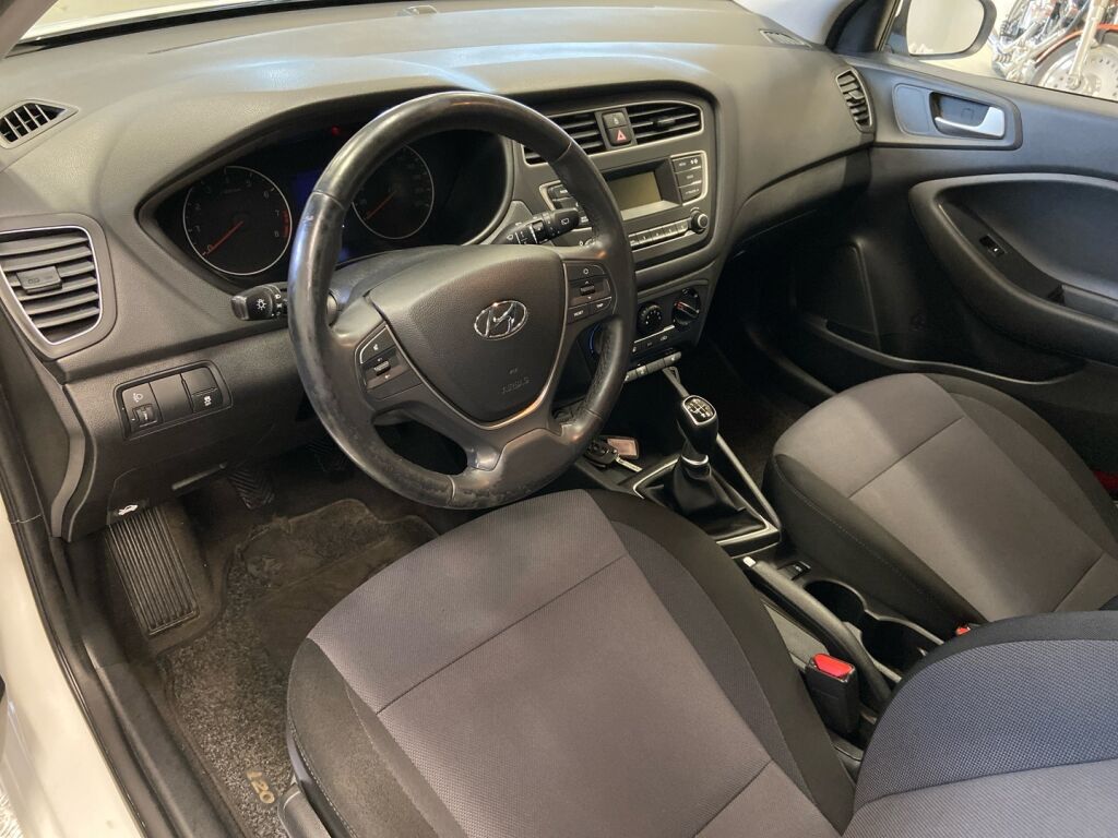 Hyundai i20 Hatchback 2019 Valkoinen