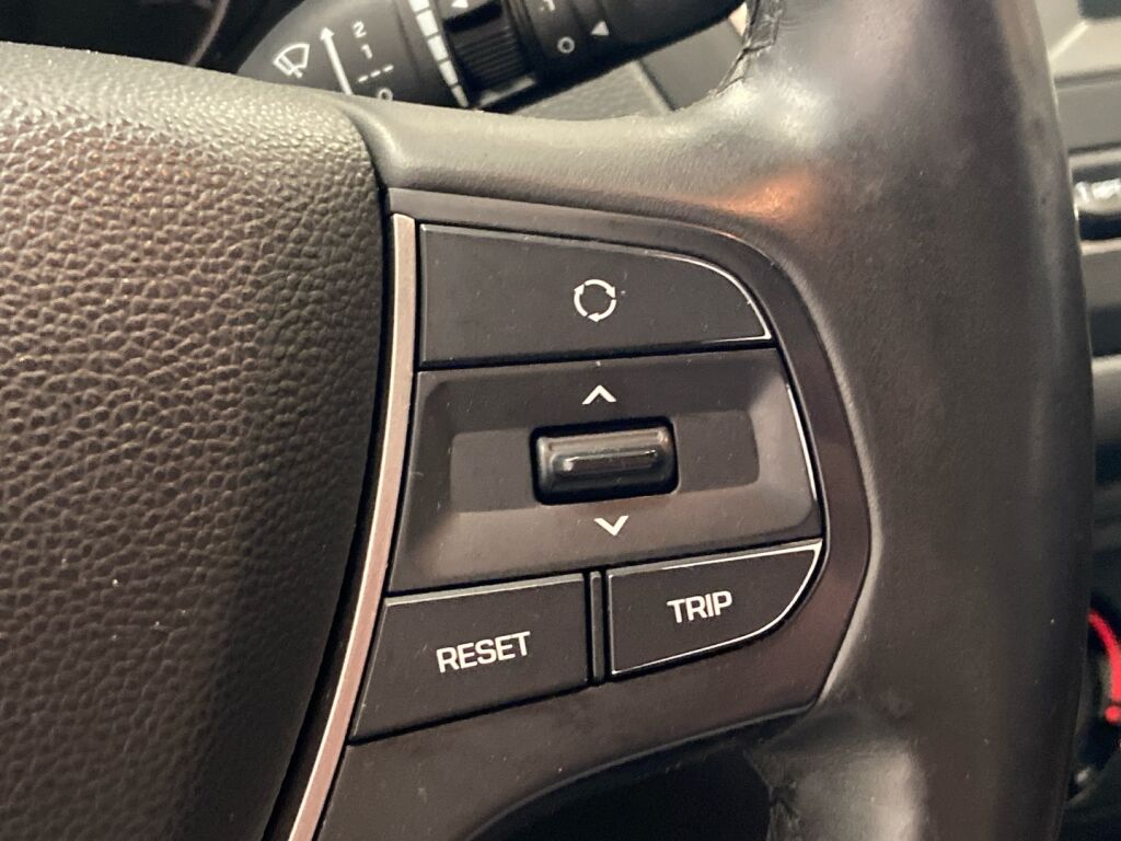 Hyundai i20 Hatchback 2019 Valkoinen