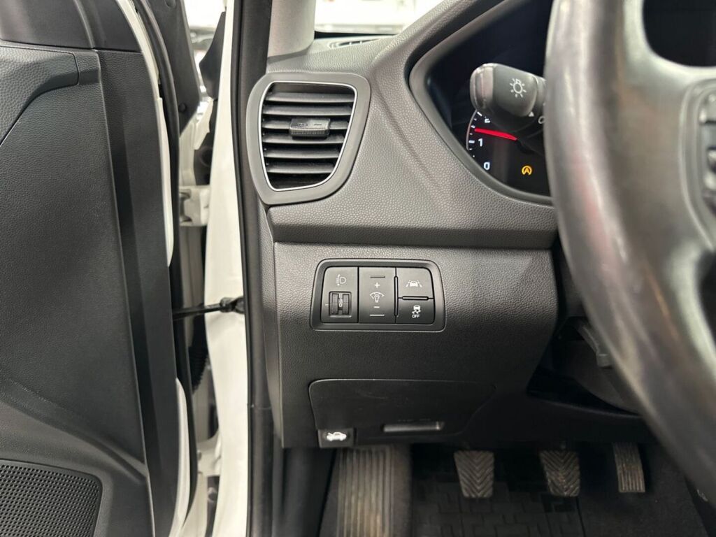 Hyundai i20 Hatchback 2019 Valkoinen