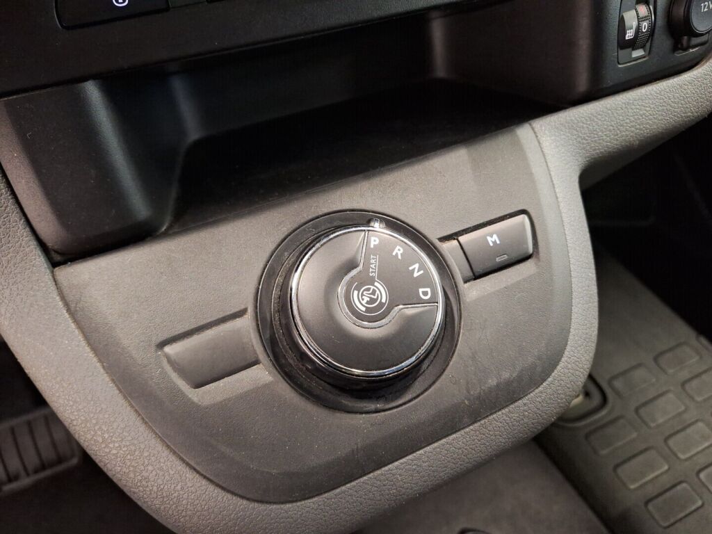 Citroen Jumpy 2019 Valkoinen