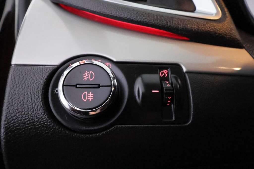 Opel Mokka 2013 Ruskea (beige)