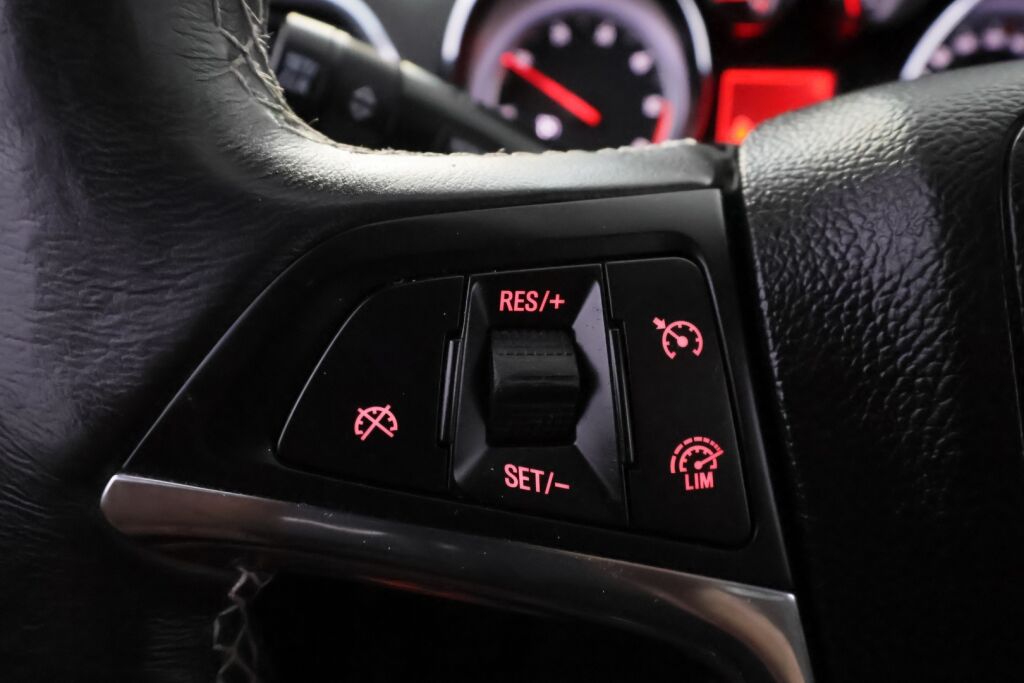 Opel Mokka 2013 Ruskea (beige)