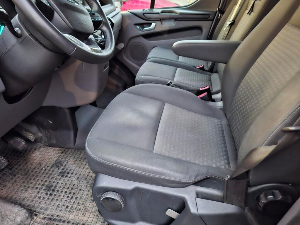 Ford Transit Custom 2018 Valkoinen