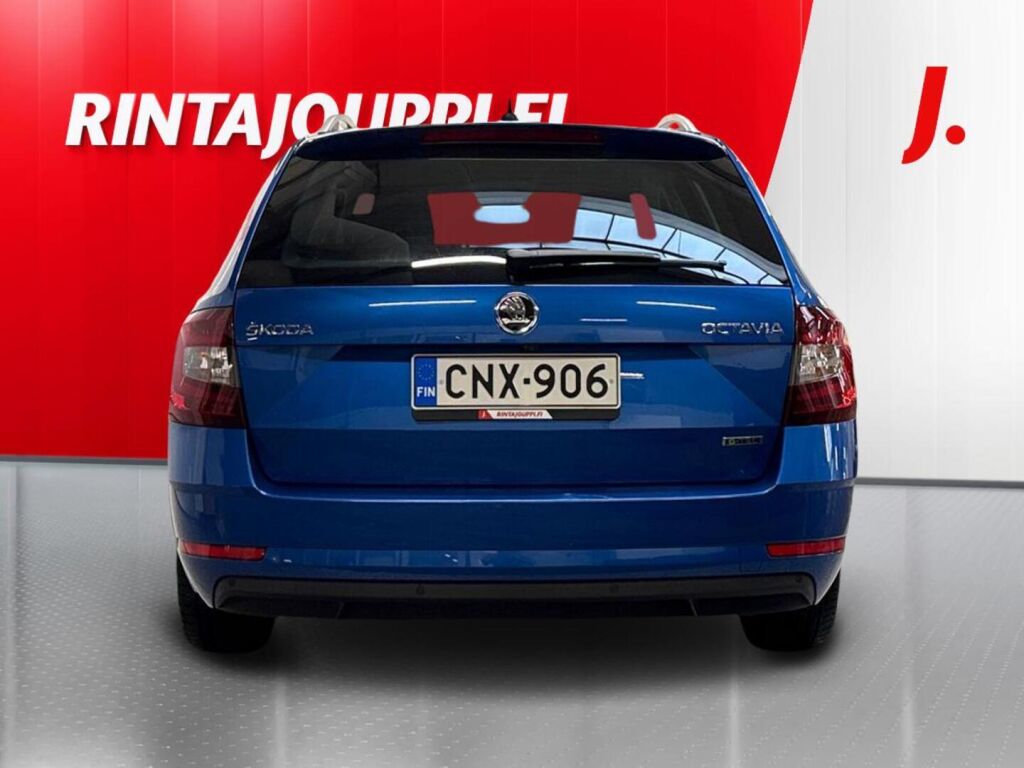 Skoda Octavia 2019 Sininen